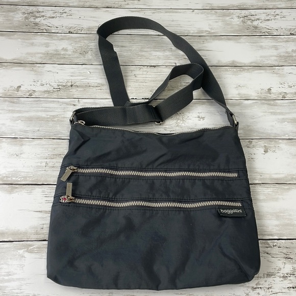 BAGGALLINI CROSSBODY GRAY